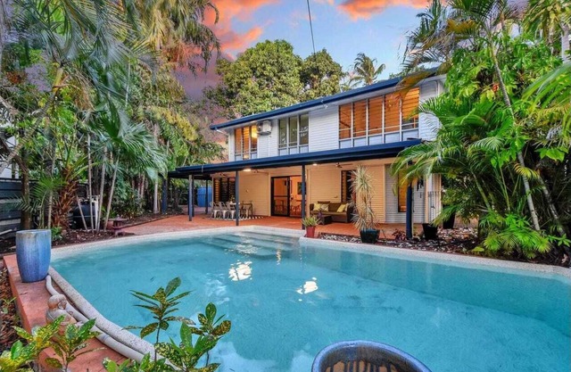 Welcome to this stunning 4BR Pet-Friendly Pool Paradise!