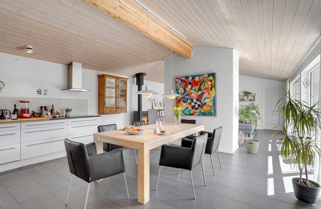 Alojamiento de 3 habitaciones en Køge