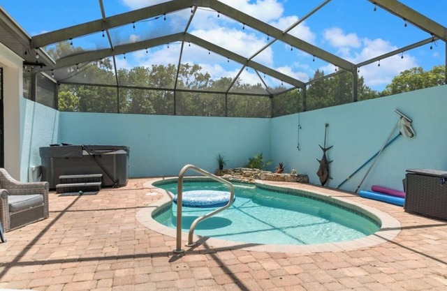 Welcome to true boaters paradise! Pet-Friendly! Gulf Access no bridges !!