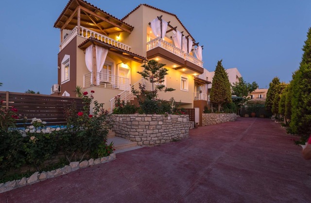 Bienvenido a Villa Apollon! Explorar la auténtica y tradicional de Creta!