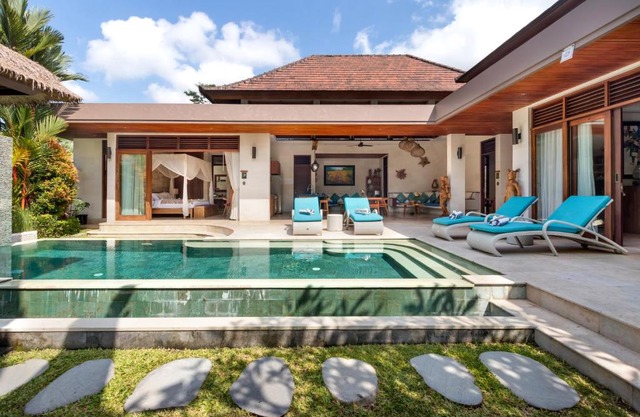 Welcome to Villa Liang, a verdant 3 bedrooms villa in Ubud