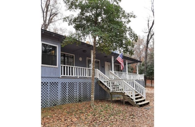 Welcome to Wildwood Cottage, your vacation home to make great family memories.