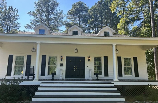 Welcome to Your Charming Retreat in Plainville, Georgia
