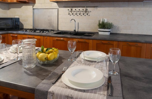 Welcomely - Cozy Apartment Pranos