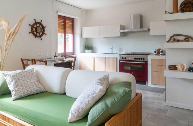 Welcomely - Green and Blue Ground Floor