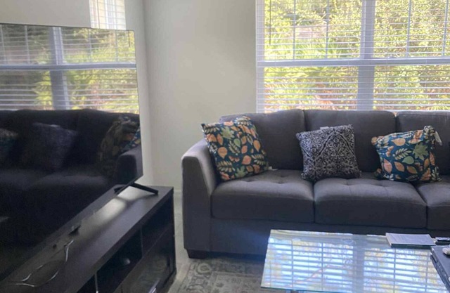 Welcoming 3-Bedroom Town home in a Clean,Secure, and Highly Desirable Community.