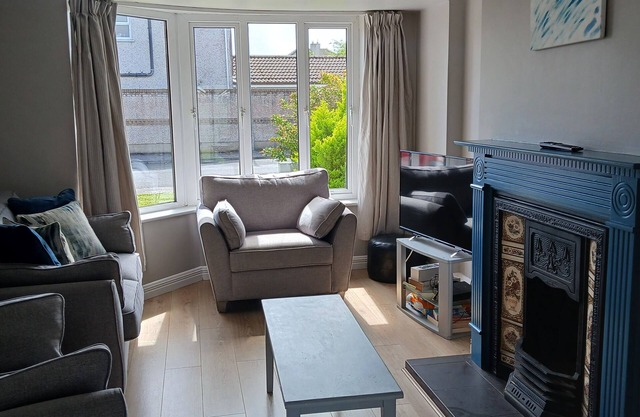 Welcoming 4-bedroom house with WiFi in charming Galway