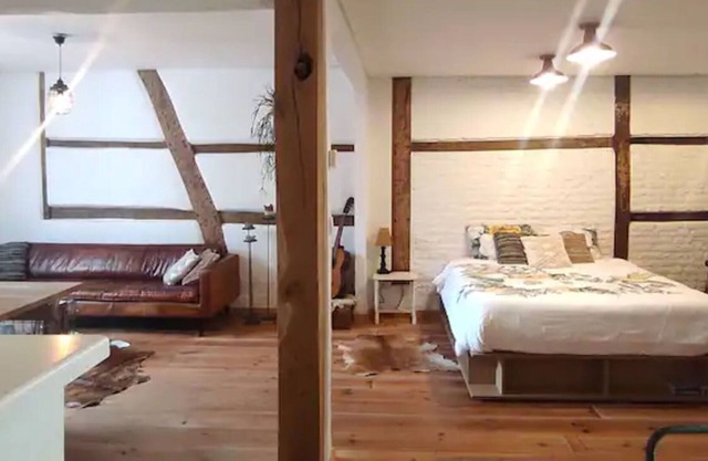 Precioso loft en el centro histórico de Bree con terraza