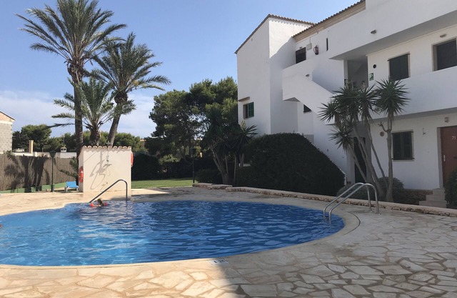 Well-kept vacation apartment Cala Santanyi