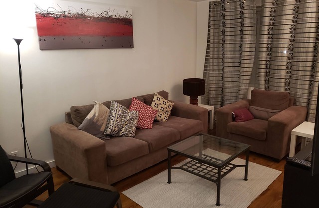 Well-located, fully-equipped apartment Arthur sauve