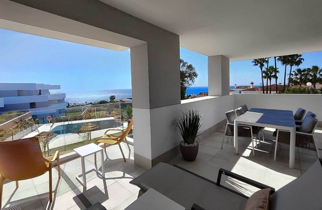Apartamento moderno con vistas al Mediterráneo