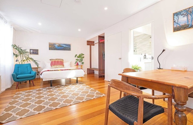 Wellington Cottage Charming Studio near Hobart CBD