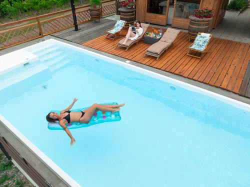 Wellness house in nature Pool Sauna Jacuzzi Near Airport Zagreb