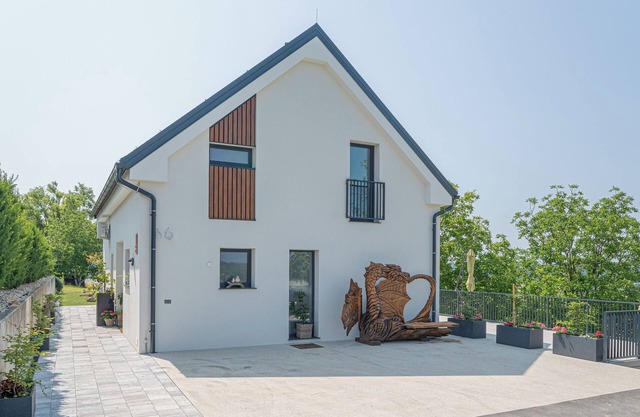 Wellness Vila Vinita, Sveti Jurij ob Ščavnici, Slovenia