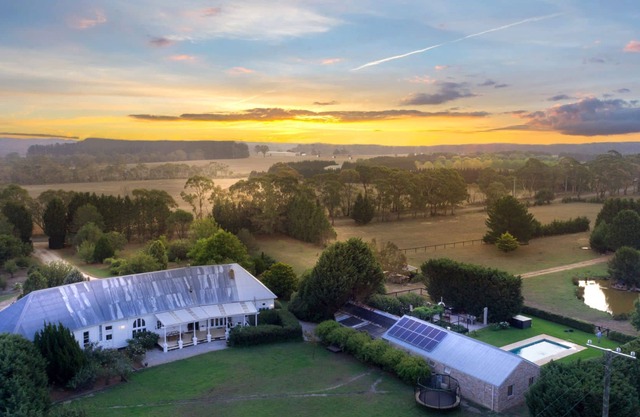 Wembley House, Southern Highlands