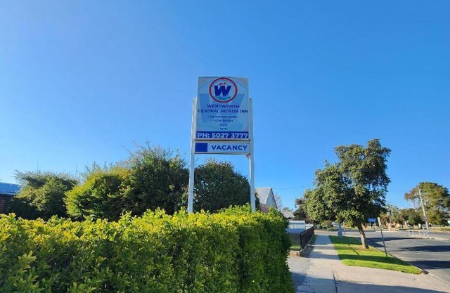 Wentworth Central Motor Inn