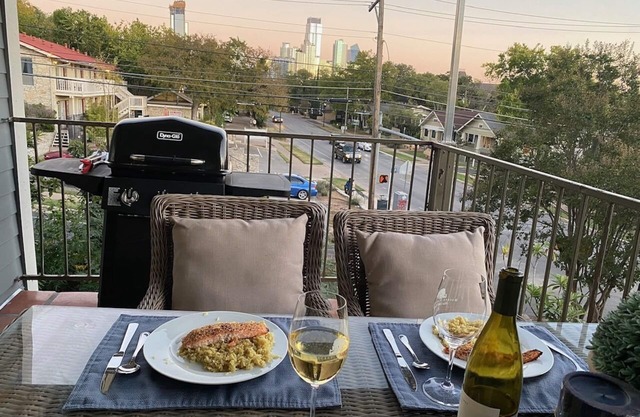 West 6th Street Condo