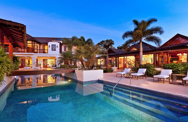 Villa de lujo de 4 dormitorios en la costa oeste en Sandy Lane nr sea, 56 'cabaña de playa con piscina de agua salada