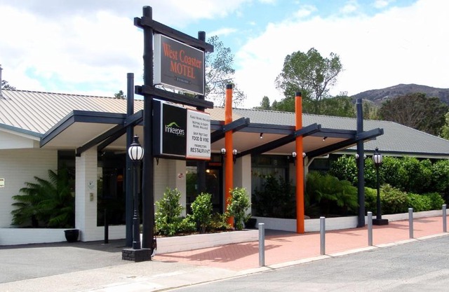 West Coaster Motel