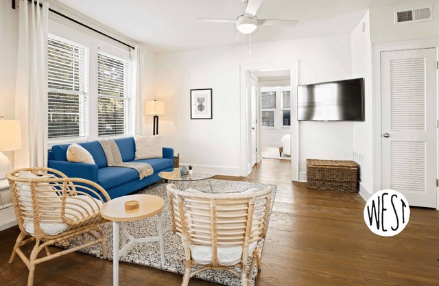 West Home 1 Bed Walkable to Distance to Beltline