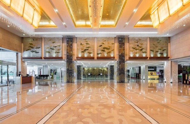 West Internation Hotel