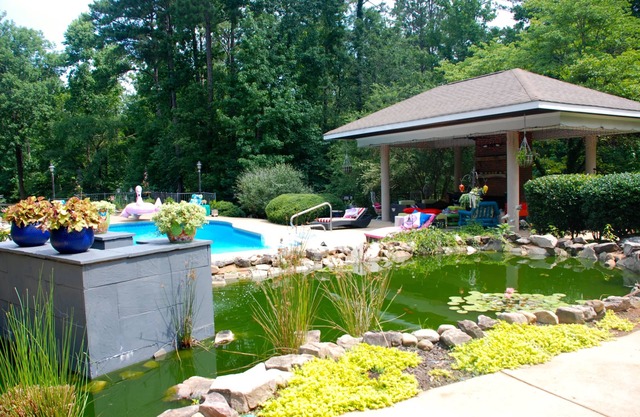 West Point lake LaGrange propiedad frente al mar w / pool tenis en 11 acres