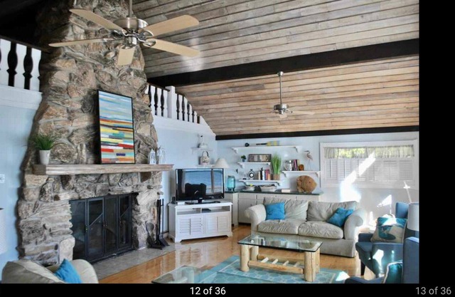 West Twin Lake - One of A Kind Lake House! 25' Bennington Available with rental