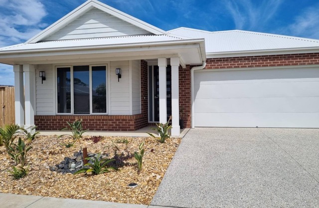 Westaway By The Bay