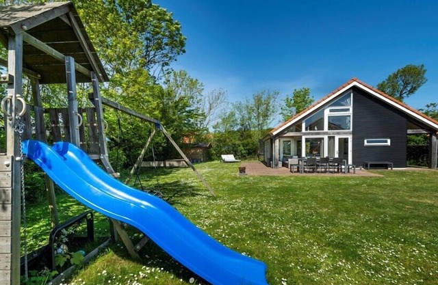 Westerduyn 5 villa familiar con gran jardín y juegos infantiles