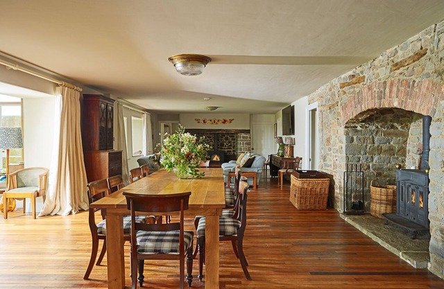 Western Farmhouse