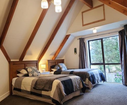 Westholm Lodge