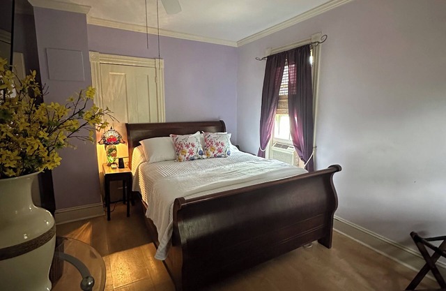 Westminster Retreat – 1 Hr to Baltimore, Gettysburg & Historic DC- Hot Tub