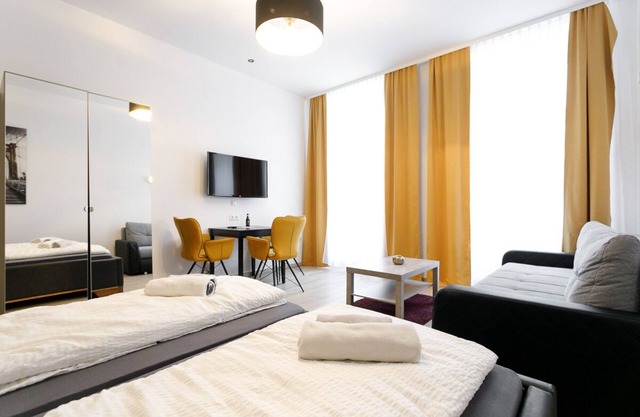 WF-Apartment near Westbahnhof Top 8
