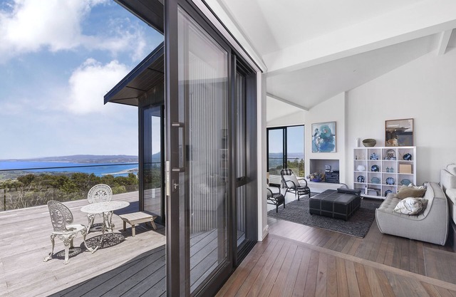 WHAKAMARIA - LEIGH HOLIDAY HOME, family friendly in Leigh