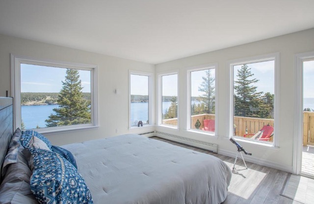 Whale House Guest House
