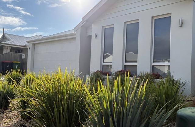 Whale of a Time - Vasse: Your Perfect Retreat for Comfort and Nature