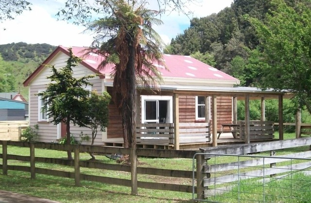 Whanga Bridge House en la carretera mundial olvidada