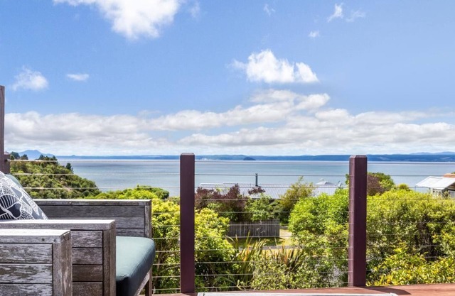 Whareroa Waterview Retreat