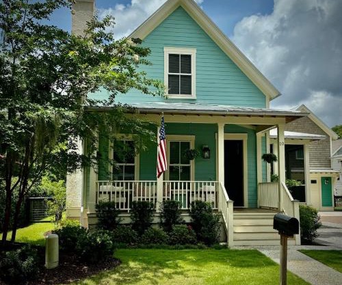 Wharf Street Coastal Escape - 3BR Old Town Luxury
