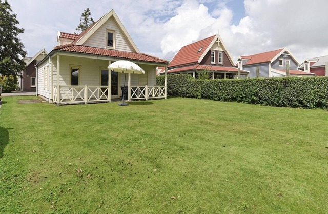 Bungalow en Holanda del Sur junto al agua