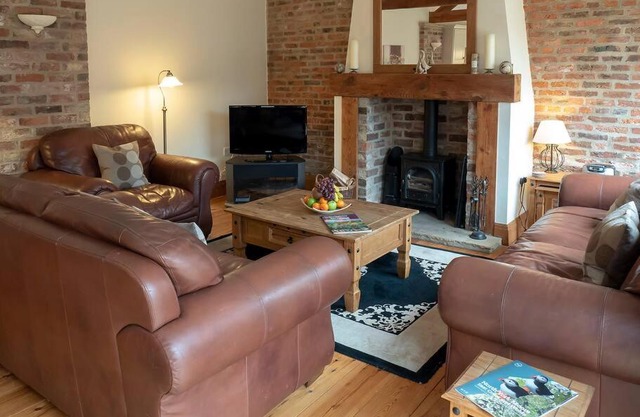 Wheelhouse Cottage . A brick-built barn conversion