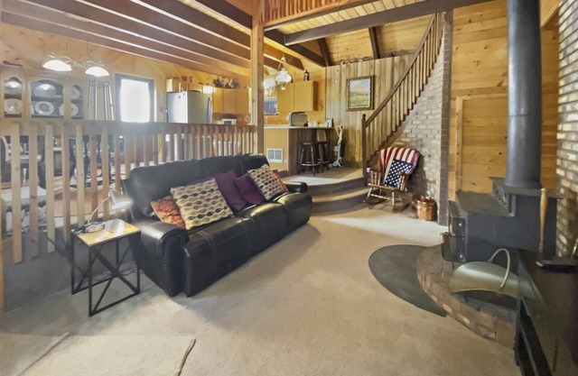 Whispering Pines Getaway easy access & great homebase for all national parks