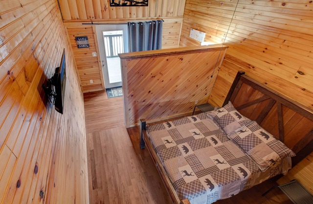 Whispering Pine Cabin Unit 2 in the RRG