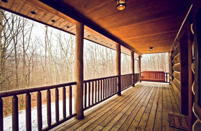 Whispering Pines Cabin