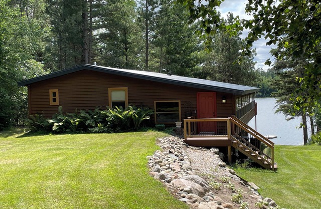 Whispering Pines Lakeside Retreat