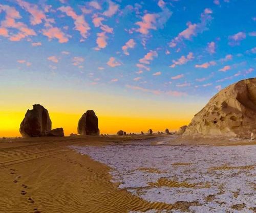 white desert safari camp