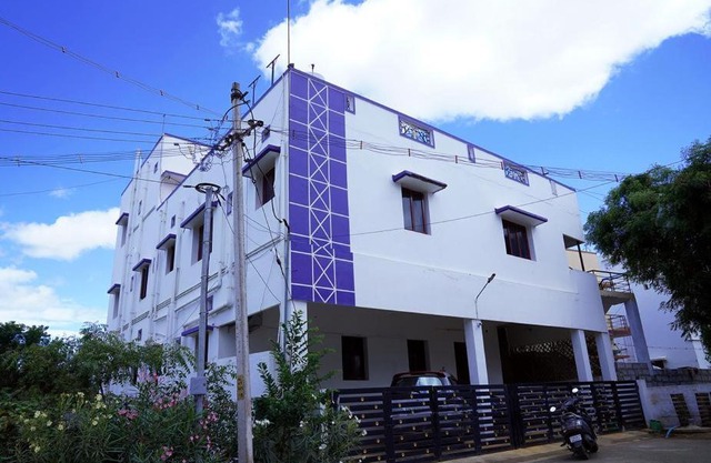 WHITE HOUSE - 3BHK Elite Apartment