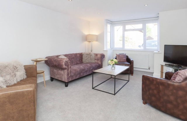 White House Luxury Apartments- Apartamento A