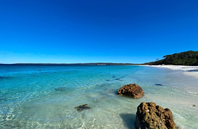 White Lodge at Hyams Beach - casa grande y hermosa con vistas a la bahía
