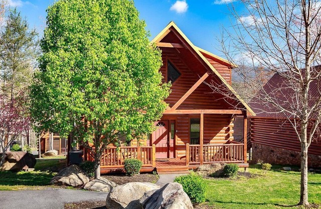 White Oak Getaway, Bañera de hidromasaje, capacidad para 6 personas, complejo turístico